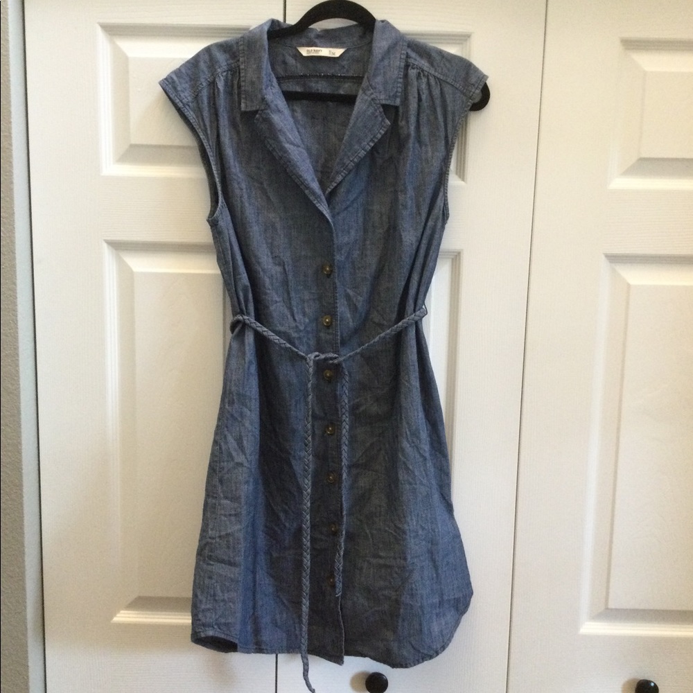 Old Navy denim dress with belt, M